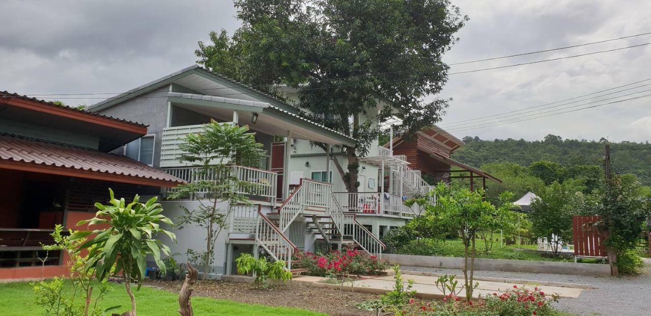 Takaidao Vintage Home Kanchanaburi by Eksteriør bilde